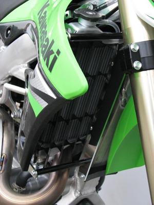 Bild på AXP Radiator Braces Black Spacers Kawasaki KX250F 